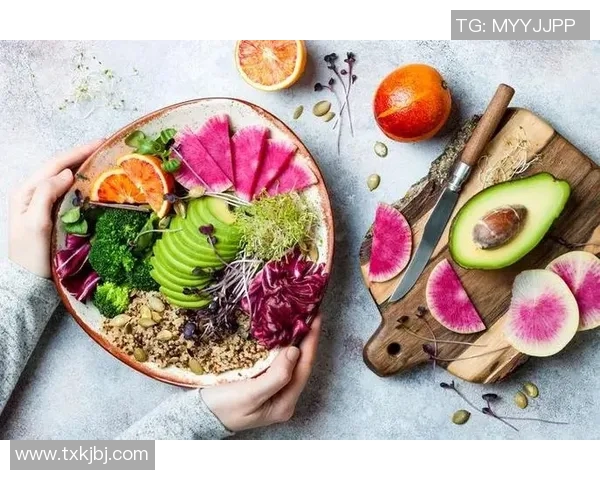 足球运动员饮食揭秘:如何通过合理饮食提升竞技状态和身体素质